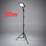 SUPORTE TRIPÉ RECLINÁVEL COM HOLOFOTE DE 50W